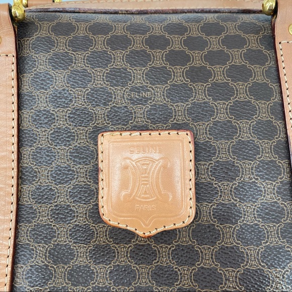 Celine Duffle Bag - Picture 6 of 11